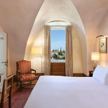Hotel Airelles Gordes, La Bastide Gordes