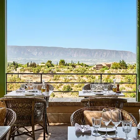 Airelles Gordes, La Bastide