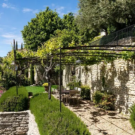 Отель Airelles Gordes, La Bastide